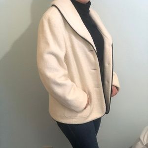 Dialogue Shawl Collar Boucle Jacket